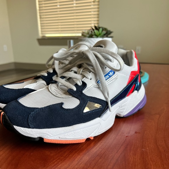 Adidas Sneakers - Picture 1 of 2